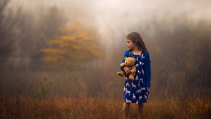 children, teddy bears, little girl, blue dress, depth of field, Jake Olson, Nebraska, HD wallpaper