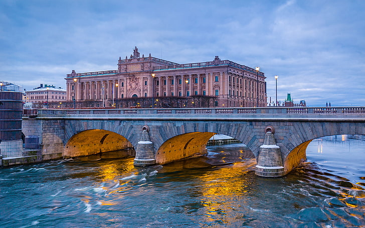 مبنى البرلمان في ستوكهولم السويد 4K Ultra HD Tv Wallpaper لسطح المكتب والكمبيوتر اللوحي والهواتف المحمولة 3840 × 2400، خلفية HD