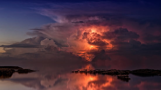 illustration de la foudre, formation rocheuse sur le plan d'eau, ciel, nuages, foudre, tempête, réflexion, Fond d'écran HD HD wallpaper