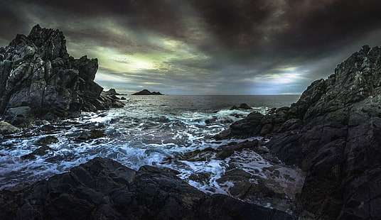 водно тяло между скали, пейзаж, крайбрежие, море, скали, HD тапет HD wallpaper