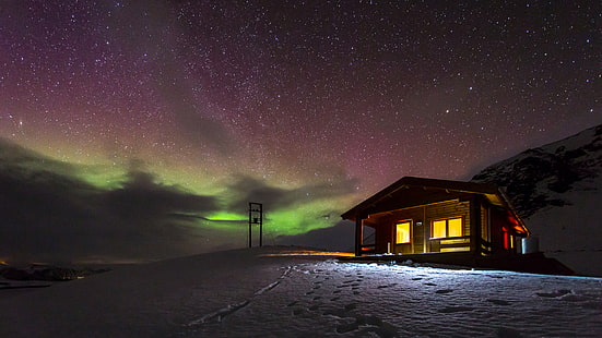 Aurora Borealis Northern Lights Night Green Stars Cabin House Snow Winter HD, nature, nuit, vert, neige, étoiles, hiver, lumières, maison, aurora, cabine, borealis, nord, Fond d'écran HD HD wallpaper