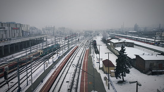 Полша, влак, жп гара, железопътна линия, зима, сняг, мъгла, Познан, HD тапет HD wallpaper