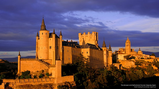 Alcazar i katedra o zachodzie słońca, Segovia, Hiszpania, Architektura, Tapety HD HD wallpaper
