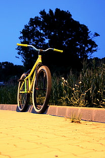 黄色のBMXバイク、自転車、マウンテンバイク、ダートムアバイク、 HDデスクトップの壁紙 HD wallpaper
