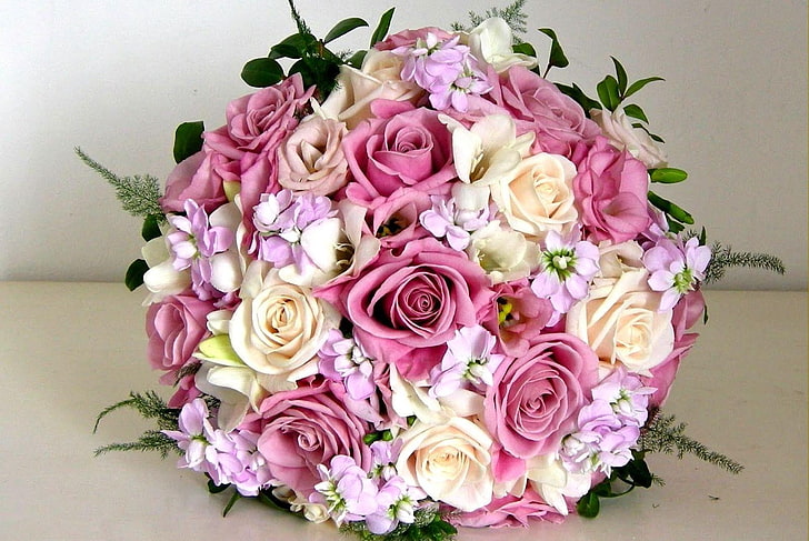 분홍색과 흰색 장미, 장미, 꽃, 꽃다발, 풍선, 장식, HD 배경 화면
