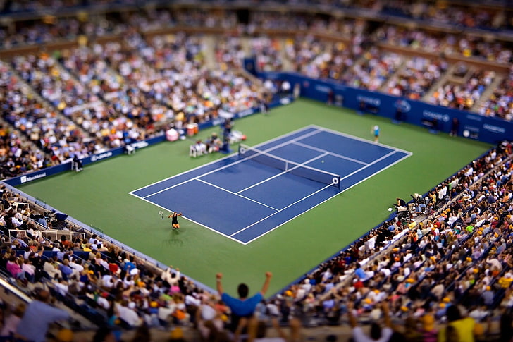 青と緑のテニススタジアム、テニスを見ている人、ティルトシフト、フラッシングメドウズ、ニューヨーク、アメリカ、マリアシャラポワ、テニスコート、 HDデスクトップの壁紙