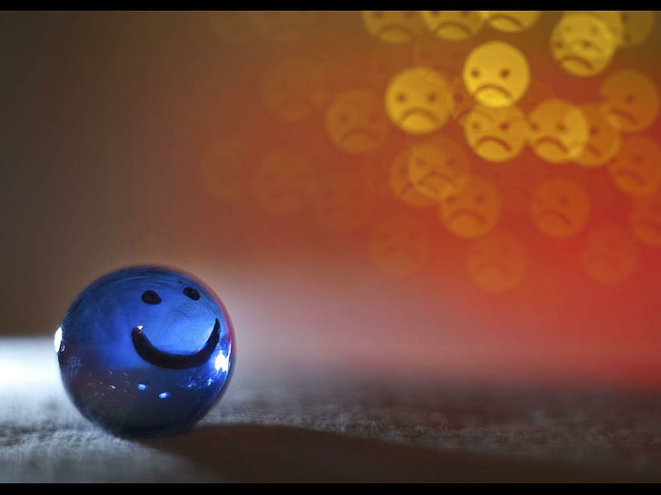 Keep On Smiling, ball, happy smile, blue, angry, smile, happy, 3d and abstract, HD wallpaper