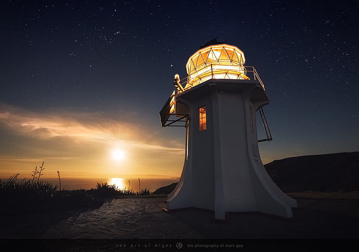 morze, niebo, gwiazdy, zachód słońca, latarnia morska, uroda, fotograf, Mark Gee, Tapety HD