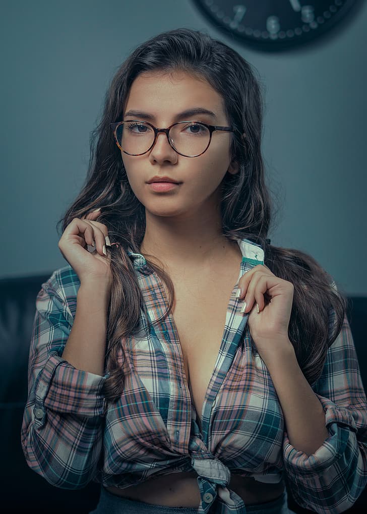 Catarina Antunes, women, young women, dark skin, model, brunette, long hair, glasses, shirt, plaid shirt, checkered, plaid, plaid clothing, sitting, thick eyebrows, couch, closeup, face, Igor Makovsky, portrait, looking at viewer, HD wallpaper
