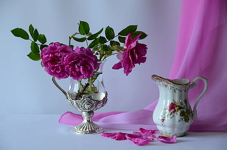 centrotavola con fiori di petali rosa, fiori, rosa, petali, vaso, brocca, natura morta, Sfondo HD HD wallpaper