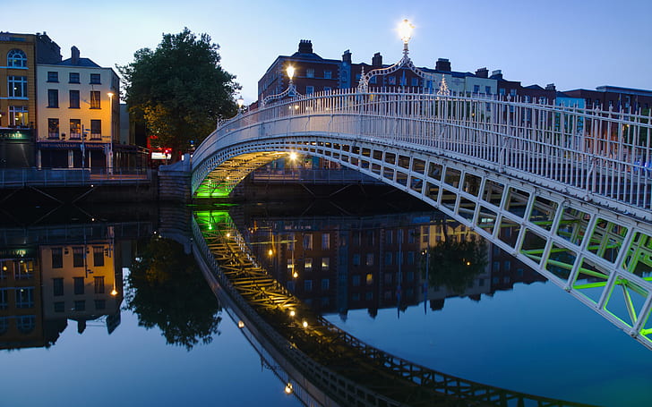 Ponte ha'penny e rio Liffey à noite Dublin Irlanda, noite, ha'penny, ponte, rio, liffey, dublin, irlanda, viagens e mundo, HD papel de parede