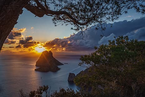 morze, zachód słońca, skały, wyspa, Hiszpania, Ibiza, Morze Śródziemne, Morze Śródziemne, Es Vedra, Tapety HD HD wallpaper
