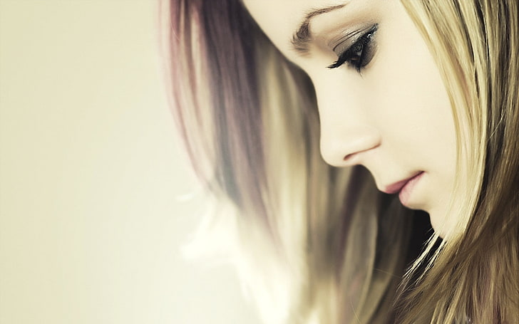 women, Avril Lavigne, singer, makeup, closeup, eyeliner, HD wallpaper