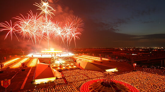 new year, buddhist temple, dhammakaya temple, crowd, religion, temple, long-exposure photography, pyrotechnics, evening, buddhism, explosive material, festival, public event, lighting, event, fireworks, wat phra dhammakaya, thailand, HD wallpaper HD wallpaper