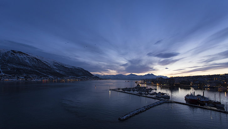 cities near body of water photography, Norway, Tromsø, landscape, town, sky, mountains, HD wallpaper