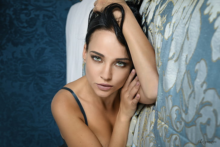 жени, Ангелина Петрова, лице, портрет, в леглото, модел, HD тапет