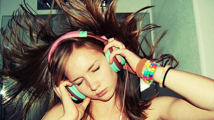 women's pink and teal corded headphones, music, headphones, brunette, closed eyes, HD wallpaper