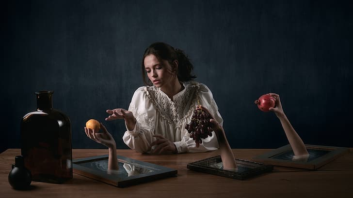 Sergey Gorshenin, Frauen, Lera Rubtsova, brünett, weiße Kleidung, surreal, Hände, Obst, Tisch, Essen, Orange (Frucht), Trauben, Granatapfel, HD-Hintergrundbild