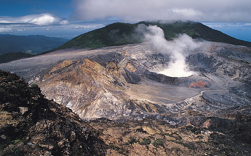 Kosta Rika, volkan, krater, duman, dağlar, HD masaüstü duvar kağıdı HD wallpaper