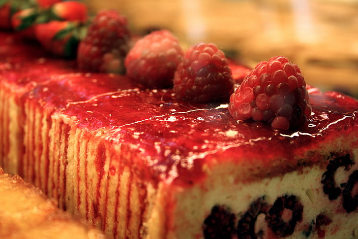 close up photo of strawberry cake, raspberry, close up, photo, strawberry cake, yummy, paris, travel, rawlinson, rasberry, dessert, france, com, fruit, food, red, sweet Food, freshness, gourmet, berry Fruit, cake, HD wallpaper