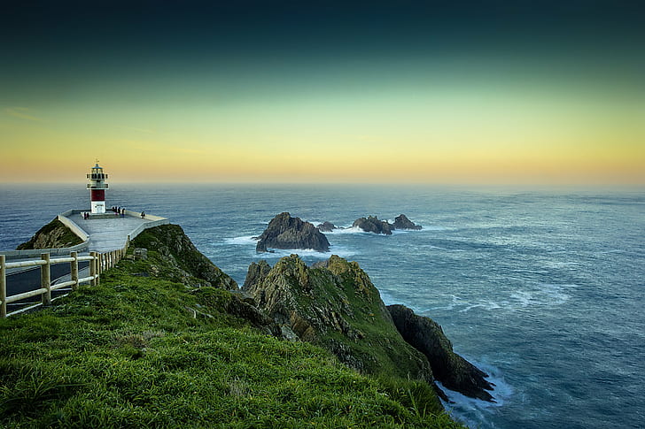 Leuchtturm am Bach neben Gewässer, Cabo Ortegal, Leuchtturm, Bach, Gewässer, Faro, Faru, Galizien, Coruña, A Coruña, Meer, Küste, Natur, HD-Hintergrundbild