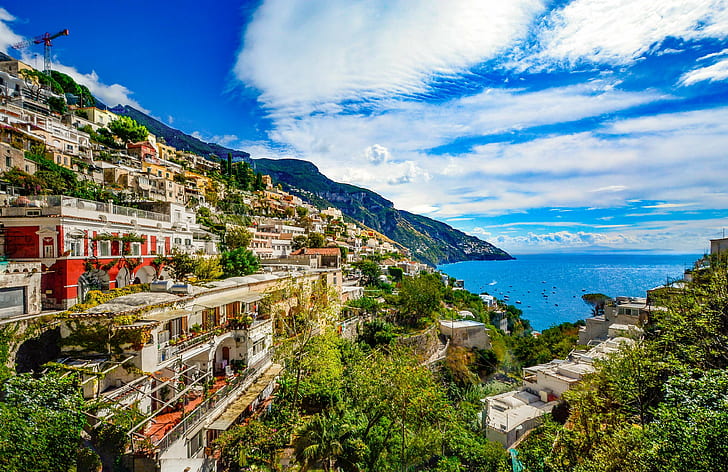 amalfi, costa de amalfi, arquitectura, playa, hermosa, azul, ciudad, paisaje urbano, nubes, costa, costa, luz del día, hdr, ladera, casa, isla, italia, hito, paisaje, mediterráneo, montaña, Fondo de pantalla HD