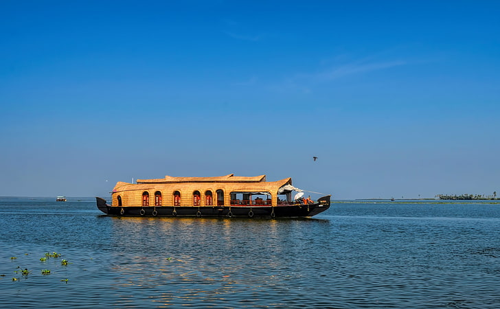 Casa galleggiante Kerala, barca marrone e nera, Asia, India, Sfondo HD