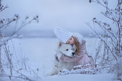 winter, mood, dog, friendship, girl, friends, hugs, Samoyed, HD wallpaper HD wallpaper