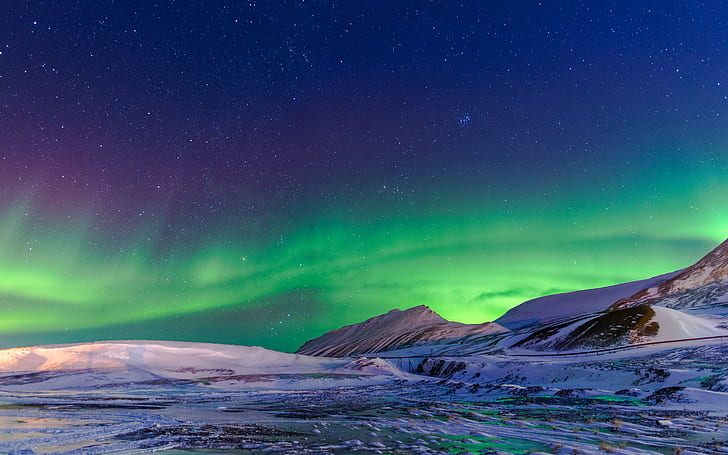 양성자 폭격의 기회가있는 맑은 하늘, 오로라, 파랑, 녹색, 풍경, 장시간 노출, 산, 자연, 밤, 노르웨이, 사진, 하늘, 눈, 별, 스발 바르 노르웨이, 겨울, HD 배경 화면