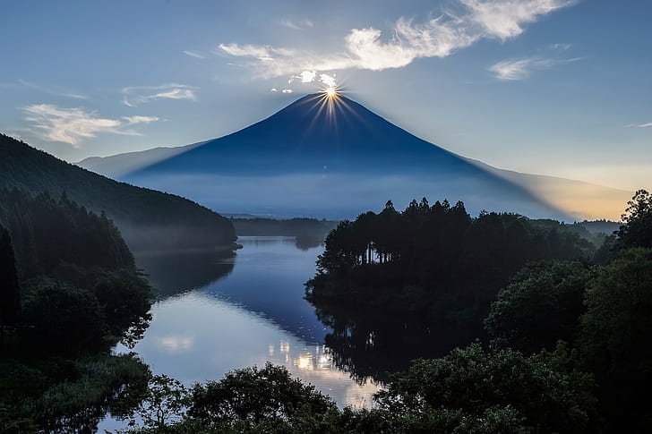 Japon, volcan Fuji, vue de la montagne sur une photo lointaine, Japon, volcan Fuji, montagne, soleil, Fond d'écran HD