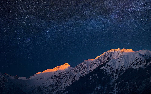 Samanyolu galaksisinin gece gökyüzünde görünür, karla kaplı dağ, doğa, 2560x1600, dağ, gece, yıldız, galaksi, Samanyolu, HD masaüstü duvar kağıdı HD wallpaper