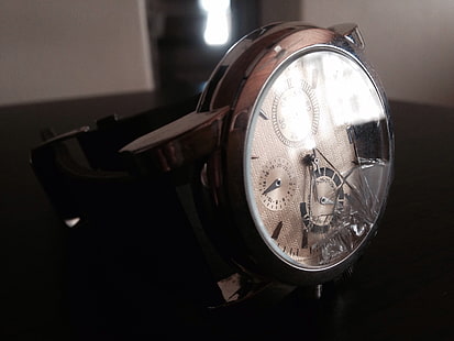 круглые серебристые аналоговые часы с черным кожаным ремешком, часы, часы, HD обои HD wallpaper