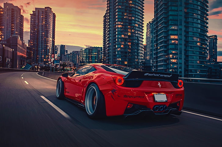 красный спортивный купе Ferrari, едущий по дороге к созданию цифровых обоев, автомобиль, Ferrari, Ferrari 458 Italia, город, тюнинг, HD обои