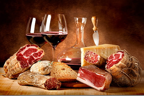 klara vinglas, vin, röd, mat, ost, glas, bröd, kött, korv, koppar, karaff, parmesan, salami, rökt, rökt korv, HD tapet HD wallpaper