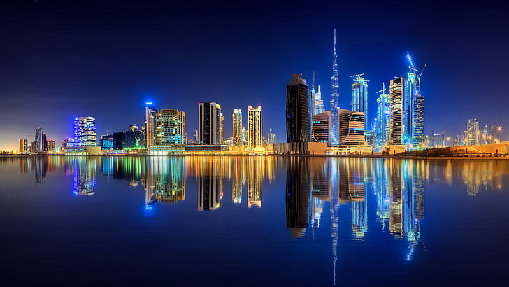 Дубай, градски светлини, 8k, ОАЕ, център, вода, Обединени арабски емирства, небе, нощ, кула, 8k uhd, небостъргач, Бурж Халифа, метрополия, град, силует, отражение, Персийския залив, градски пейзаж, HD тапет