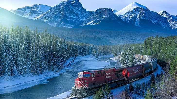 鉄道輸送、ボウ川、鉄道、国立公園、北米、バンフ国立公園、電車、空、カナダのロッキー山脈、カナダ、輸送、山の風景、雪、アルプス、冬、山岳地形、山、トラック、山脈、自然、 HDデスクトップの壁紙