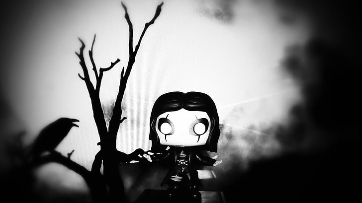 black and white cartoon character vinyl figure, The Crow, toys, monochrome, HD wallpaper