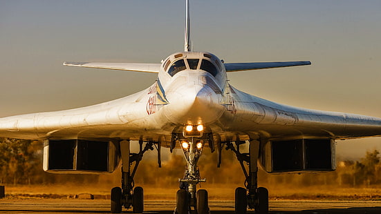 Swan, L'aereo, URSS, Russia, Aviazione, BBC, Bomber, Tupolev, Tu 160, The Tu-160, Tu-160, Blackjack, White Swan, 