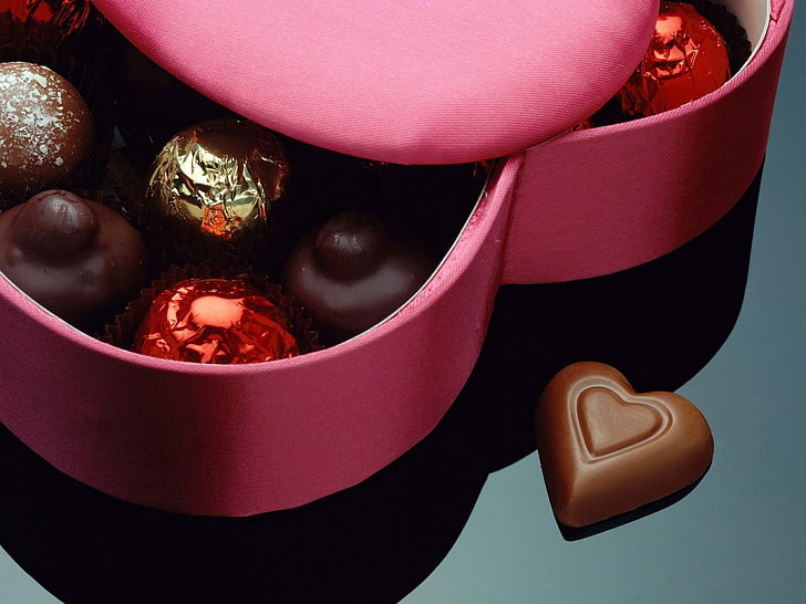 heart chocolate and pack, candy, food, box, HD wallpaper