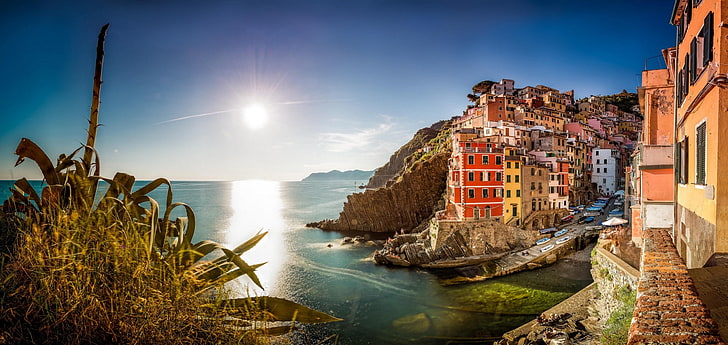 sea, building, Italy, panorama, The Ligurian sea, Riomaggiore, Cinque Terre, Liguria, Ligurian Sea, HD wallpaper