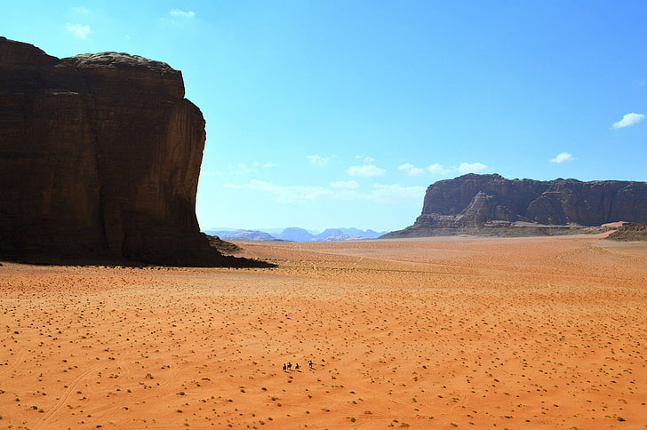 茶色の岩山wallpapert、砂漠、風景、 HDデスクトップの壁紙