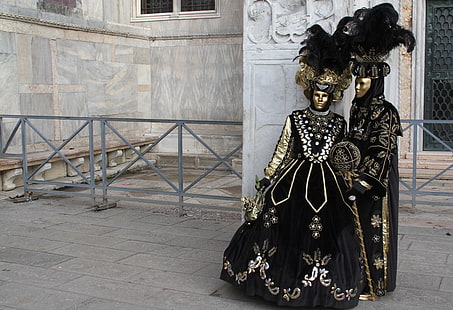 deux personnes vêtues de robes noires, carnaval, masque, Venise, costumes, mascarade, Fond d'écran HD HD wallpaper