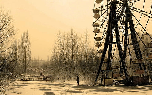sepia photography of person standing near ferris wheel, Chernobyl, Russian, Pripyat, apocalyptic, abandoned, HD wallpaper HD wallpaper