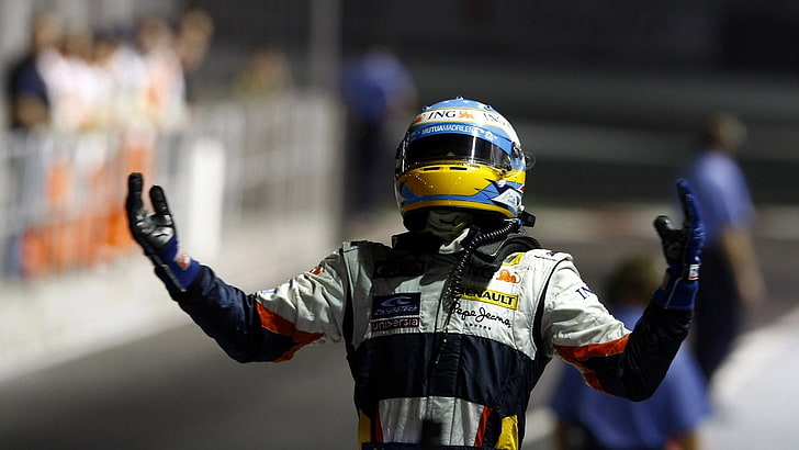 หมวกกีฬาสีดำและสีแดง Fernando Alonso ทีม Renault F1, วอลล์เปเปอร์ HD