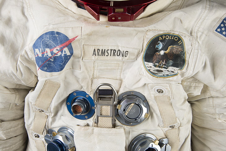 белый костюм космонавта Нила Армстронга, Нил Армстронг, НАСА, космос, скафандр, история, HD обои