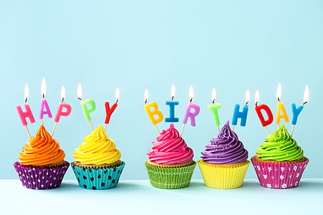 bougies, coloré, arc en ciel, gâteau, crème, joyeux anniversaire, couleurs, cupcake, célébration, cupcakes, décoration, bougie, anniversaire, Fond d'écran HD HD wallpaper