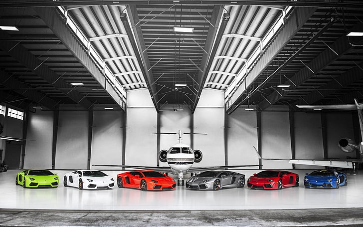 samochody Lamborghini w różnych kolorach, samochód, wybarwienie wybiórcze, Lamborghini Aventador, hangar, samolot, Tapety HD