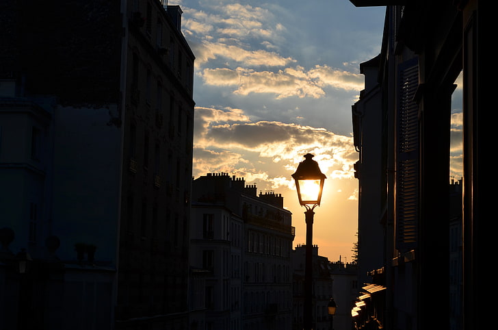 Paris, Frankrike, natt, natur, sol, solnedgång, moln, himmel, byggnad, gatubelysning, lykta, HD tapet