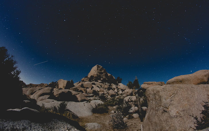 brown rock formation, rocks, night, starry night, nature, HD wallpaper