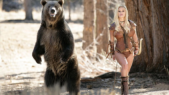 мечка гризли и дамска кожена броня, фентъзи, момичета, мечка, лък, Archer, Shyla stylez, HD тапет HD wallpaper